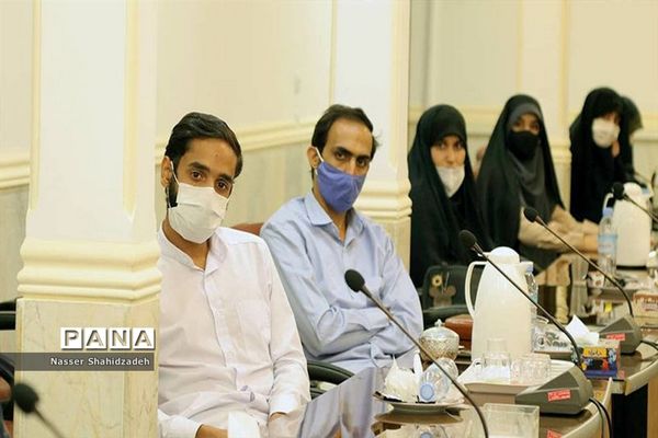 جلسه مسئولان گروه‌های جهادی ناحیه بسیج دانشجویی عمار استان بوشهر