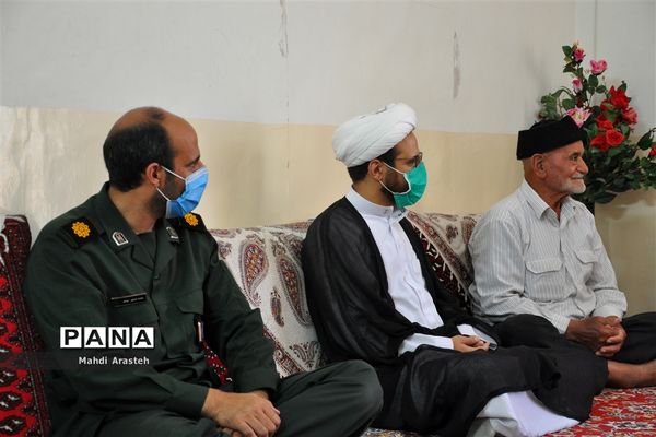 دیدار فرمانده سپاه انصار الرضا(ع) خراسان جنوبی با خانواده شهید اباذر جودی