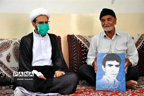 دیدار فرمانده سپاه انصار الرضا(ع) خراسان جنوبی با خانواده شهید اباذر جودی