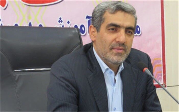 هرکجا اشکال هست باید به هم متذکر شویم
