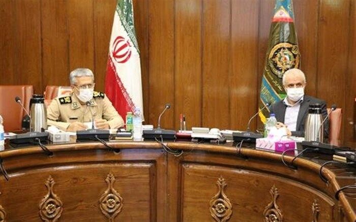 دیدار معاون رئیس جمهور و رئیس بنیاد شهید با امیر دریادار سیاری