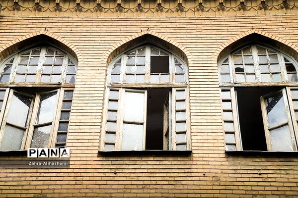 دبیرستان ماندگار البرز