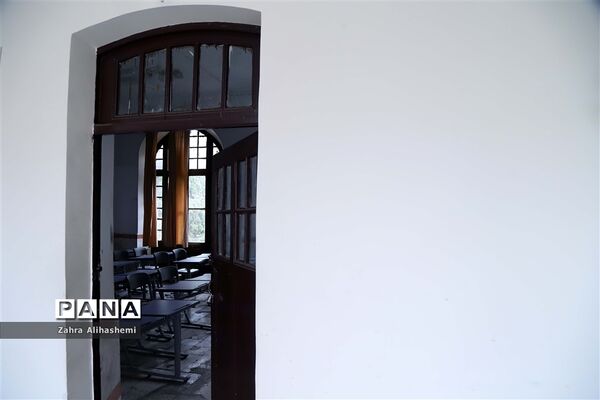 دبیرستان ماندگار البرز