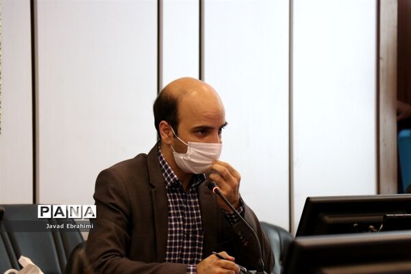نشست ستاد انتخابات شورای دانش‌آموزی استان و دهمین دوره انتخابات مجلس دانش‌آموزی