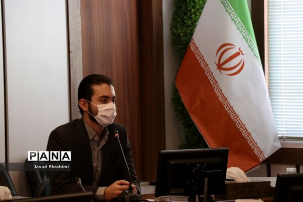 نشست ستاد انتخابات شورای دانش‌آموزی استان و دهمین دوره انتخابات مجلس دانش‌آموزی