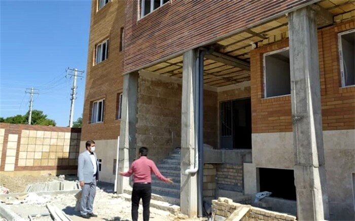 مشارکت شهرداری ها در ساخت مدارس ستودنی است