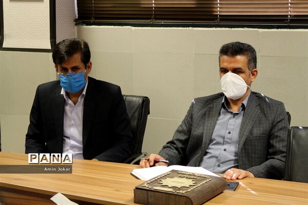 جلسه ستاد برگزاری دهمین دوره انتخابات مجلس دانش آموزی استان فارس