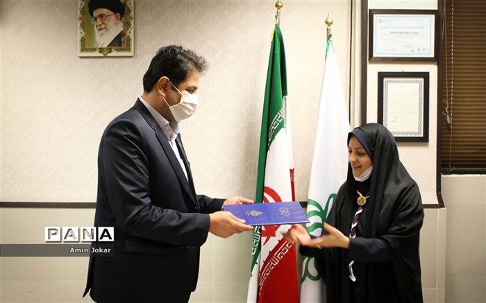 معاون فعالیت‌های دانش‌آموزی سازمان دانش‌آموزی فارس معارفه شد