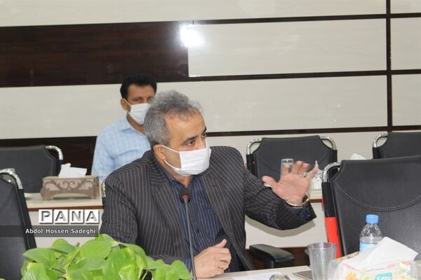 آیین تجلیل از دانش آموزان مدال آور مسابقات کشوری استان بوشهر