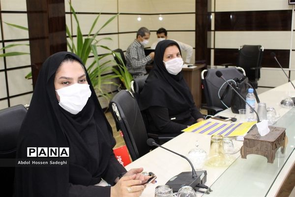 آیین تجلیل از دانش آموزان مدال آور مسابقات کشوری استان بوشهر