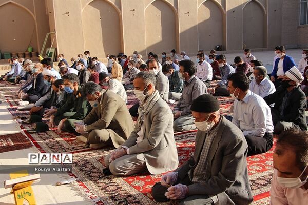 نماز عید سعیدقربان درمسجدجامع شهرستان خوسف استان خراسان جنوبی