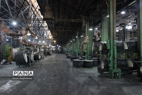 بازدیداستاندار تهران و نمایندگان مجلس شورای اسلامی از مراکز تولیدی و شهرک های  صنعتی اسلامشهر
