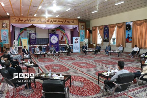 جلسه هماهنگی ستاد عالی و ستاد اجرایی مسابقات قرآن عترت و نماز دانش آموزان سراسر کشور