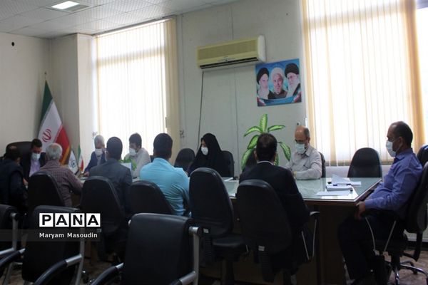 نشست هم‌اندیشی برنامه‌های غدیر اداره‌کل آموزش و پرورش استان بوشهر