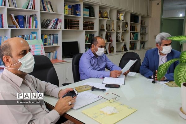 نشست هم‌اندیشی برنامه‌های غدیر اداره‌کل آموزش و پرورش استان بوشهر