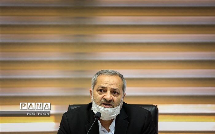 تاکید معاون پرورشی وزیر بر تبیین بیانیه گام دوم انقلاب اسلامی برای دانش‌آموزان