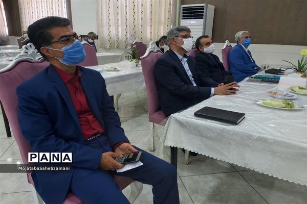 جلسه تخصصی آموزش در فضای مجازی قطب شهید مدرس