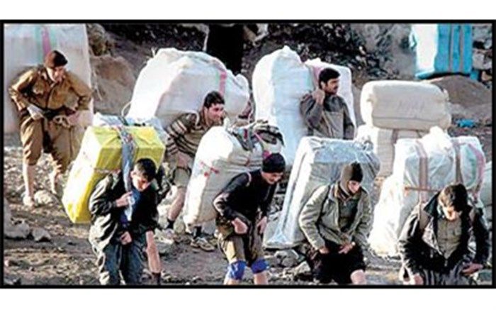 رونق بازارچه‌های مرزی کولبری را حذف می‌کند