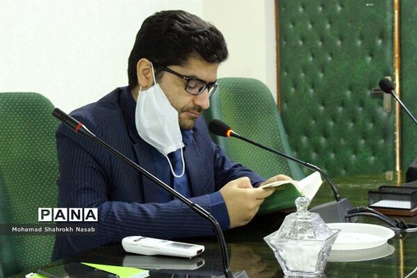 نشست ویدیو کنفراس مسئولان مناطق و نواحی سازمان دانش‌آموزی خوزستان