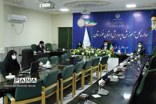 نشست ویدیو کنفراس مسئولان مناطق و نواحی سازمان دانش‌آموزی خوزستان