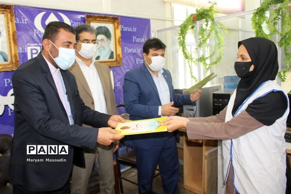 بازدید معاون پرورشی استان بوشهر از سازمان دانش آموزی  و خبرگزاری پانا  استان