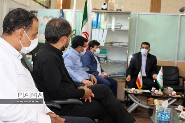 بازدید معاون پرورشی استان بوشهر از سازمان دانش آموزی  و خبرگزاری پانا  استان