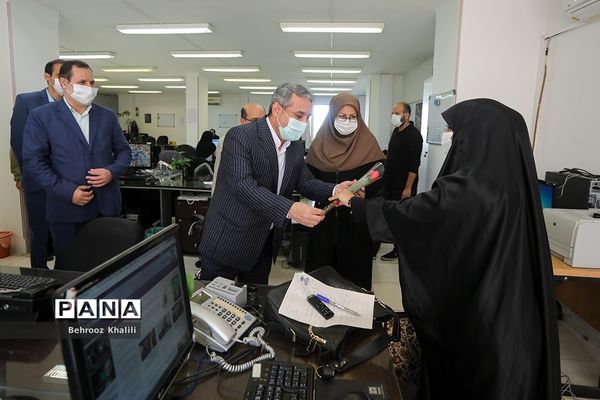 بازدید معاون وزیر آموزش و پرورش در آستانه عید غدیرخم و روز خبرنگار از خبرگزاری پانا