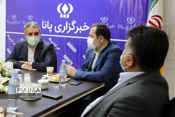 بازدید معاون وزیر آموزش و پرورش در آستانه عید غدیرخم و روز خبرنگار از خبرگزاری پانا
