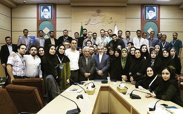 پیام تبریک کدخدایی به مناسبت روز خبرنگار