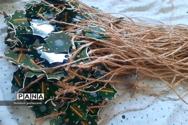 اهدای 1000 شاخه گل رزبه شهروندان شیرازی  به مناسبت عید غدیر
