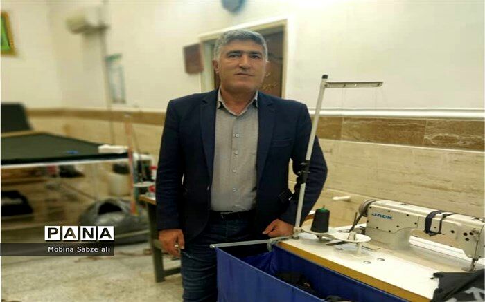 تلاش بیست ساله‌ یک کارآفرین برای تولید پوشاک ایرانی
