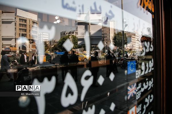 قیمت بی‌سابقه دلار در بازار ارز