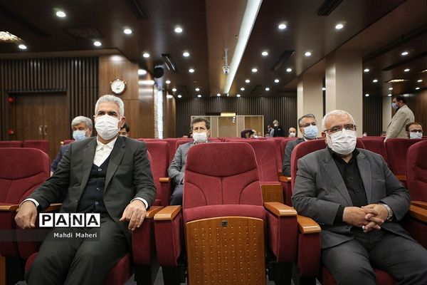 امضای تفاهم نامه کمیته امداد با پست بانک و شرکت سایپا و صندوق کارآفرینی امید