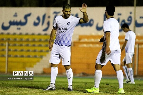 دیدار دوستانه گل گهر سیرجان و متنخب کیش