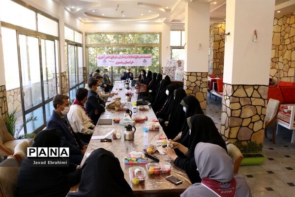نشست مدرسان سازمان دانش‌آموزی خراسان رضوی
