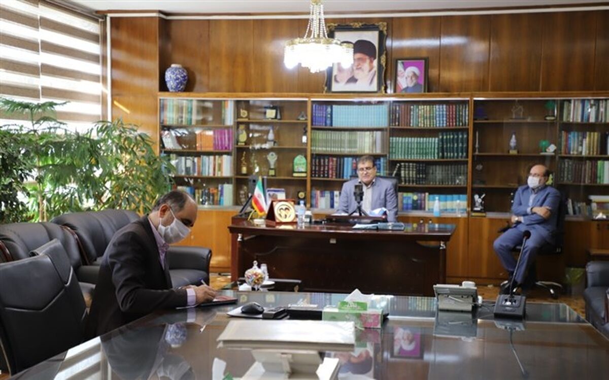 فولادوند: انجمن اولیا و مربیان مدارس در بحران کرونا یاریگر آموزش و پرورش باشند