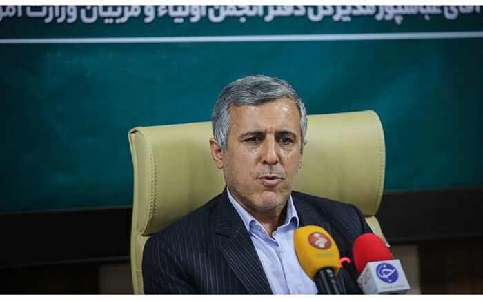 عباسپور:  بیش از ۱۰میلیون نفر از اولیا در این کلاس‌های  آموزش خانواده شرکت کردند