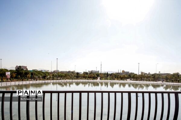 آیین افتتاحیه  و بهره برداری بوستان زندگی