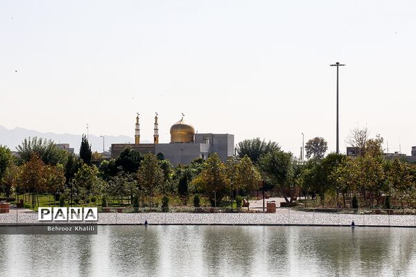 آیین افتتاحیه  و بهره برداری بوستان زندگی