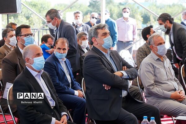 آیین افتتاحیه  و بهره برداری بوستان زندگی