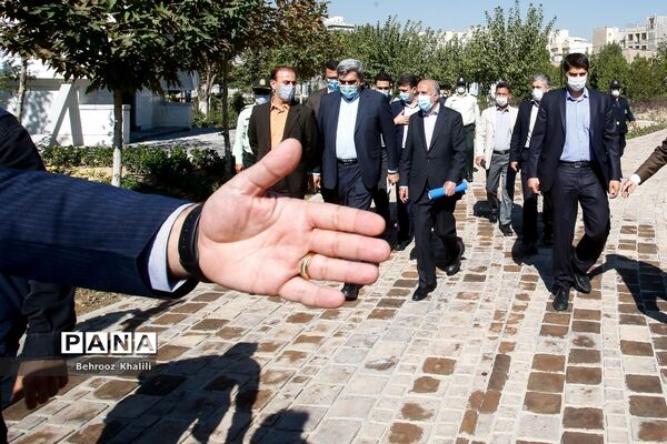 آیین افتتاحیه  و بهره برداری بوستان زندگی