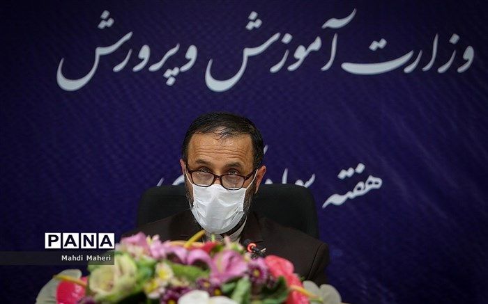 ورود نهضت سوادآموزی برای آموزش بیسوادان فاقد مدارک هویتی