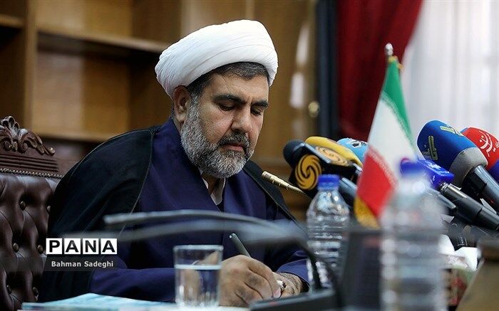 غضنفرآبادی: اگر از ذوالنوری شکایت کنید رسیدگی می‌کنیم