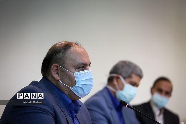 امضای تفاهم نامه انستیتو تحقیقات تغذیه ای و صنایع غذایی کشور