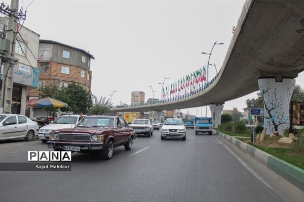 رالی خانوادگی خودروی کلاسیک در ساری