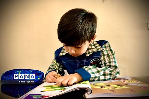 حال و هوای آموزش در خانه