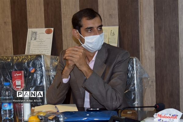 سفر مدیر سازمان دانش آموزی استان به قطب سیستان