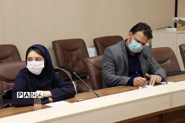 جلسه هم اندیشی کمیته های شورای دانش آموزی استان البرز