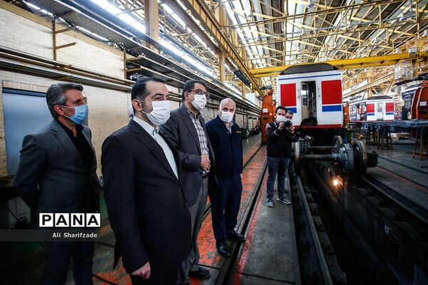 بازدید رئیس سازمان مدیریت و برنامه ریزی استان تهران از متروی تهران و حومه