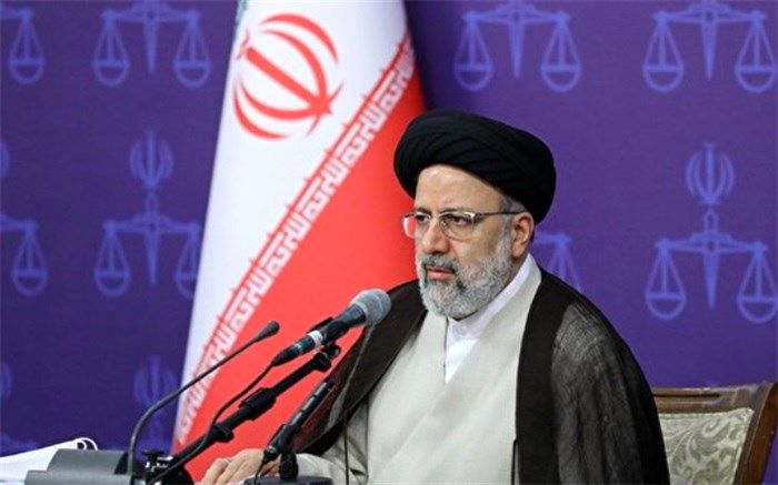 رئیس قوه قضاییه: یک حادثه نباید بهانه تضعیف پلیس شود